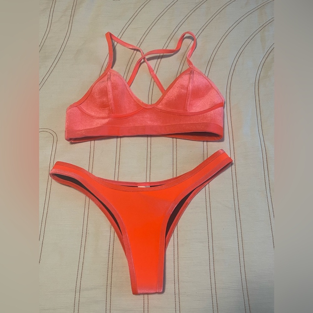 Hoaka swimsuit. Never worn. Velvet/neoprene